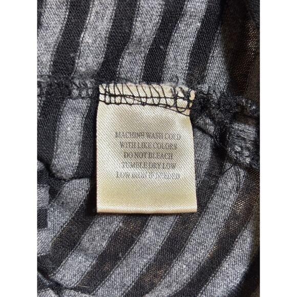 Dylan V Neck Sleeveless Top Stripe Lightweight Large Gray Black - Picture 7 of 7